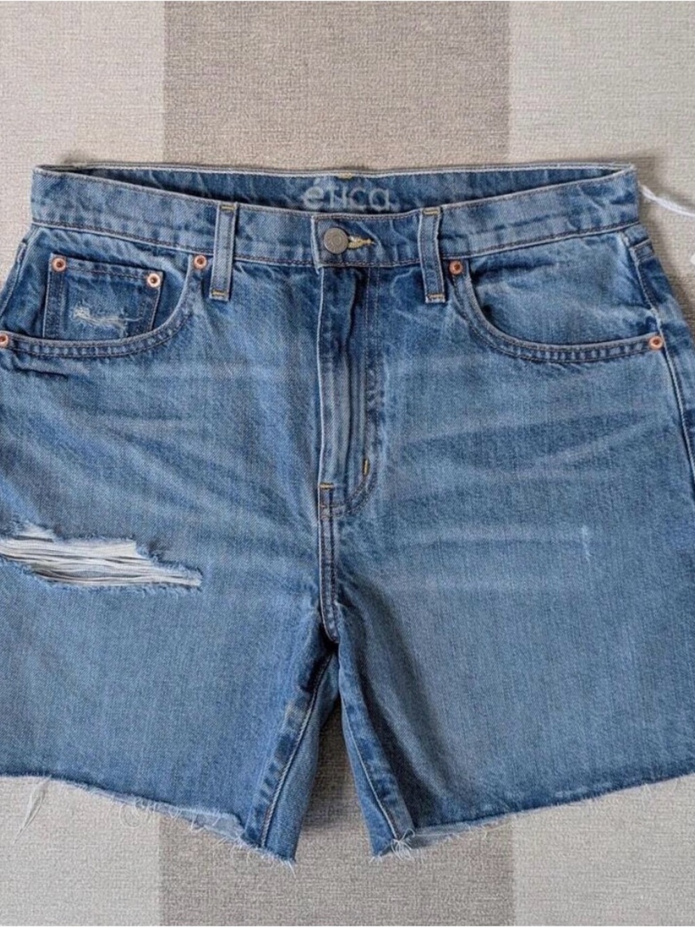 NWT Etica Skyler Denim Boyfriend Shorts Size 28 5” Inseam Relaxed